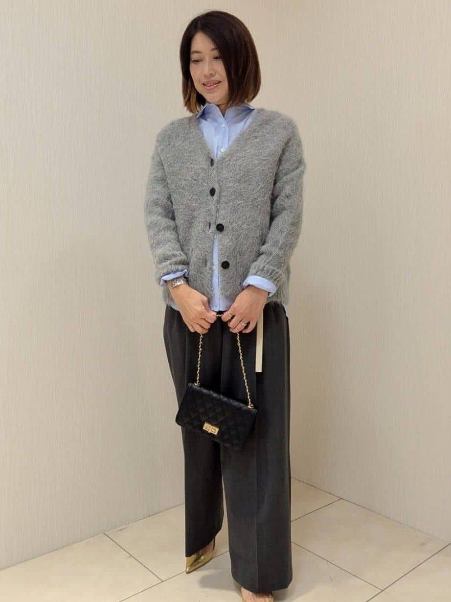 u-macoさんの「UNTITLED｜【ゆったり】アルパカ混シャギー カーディガン」を使ったコーディネート