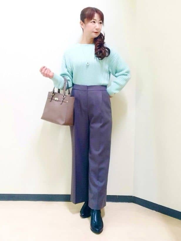 花さんの「Reflect｜【SS-4Lサイズ／衿が顔に当たらない◎】スタンドネックミドルコート」を使ったコーディネート