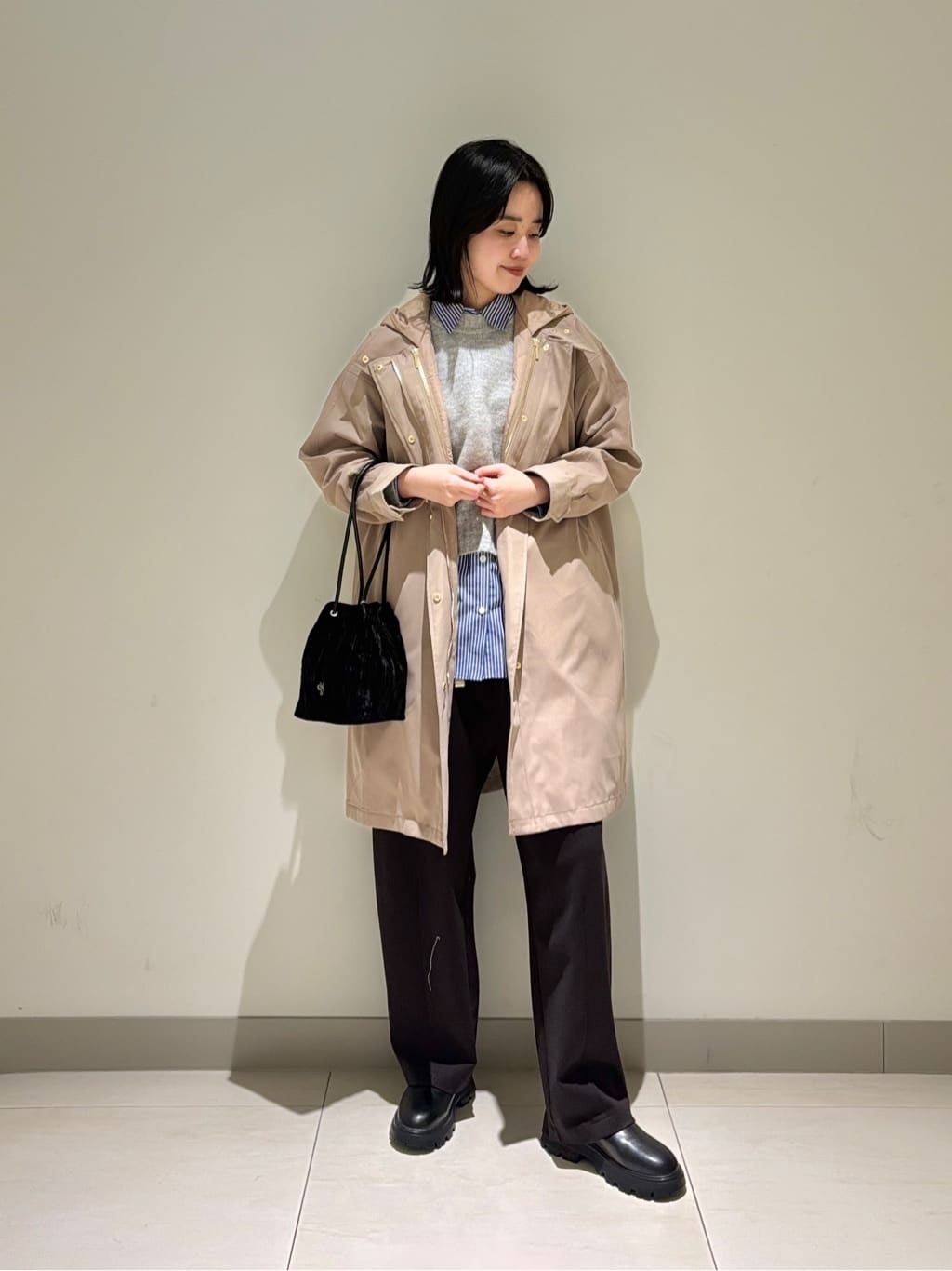 mayuさんの「Dessin｜【洗える】刺繍ロゴ入りオーバーシャツ」を使ったコーディネート