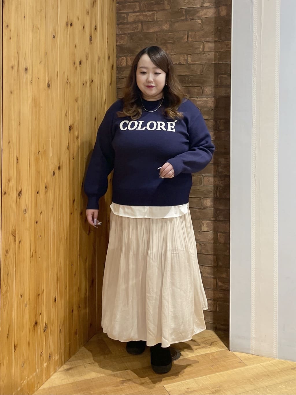 Risaさんの「SHOO･LA･RUE｜【洗濯機可/S-LL】もちもちタッチ スウェットライクロゴニット」を使ったコーディネート