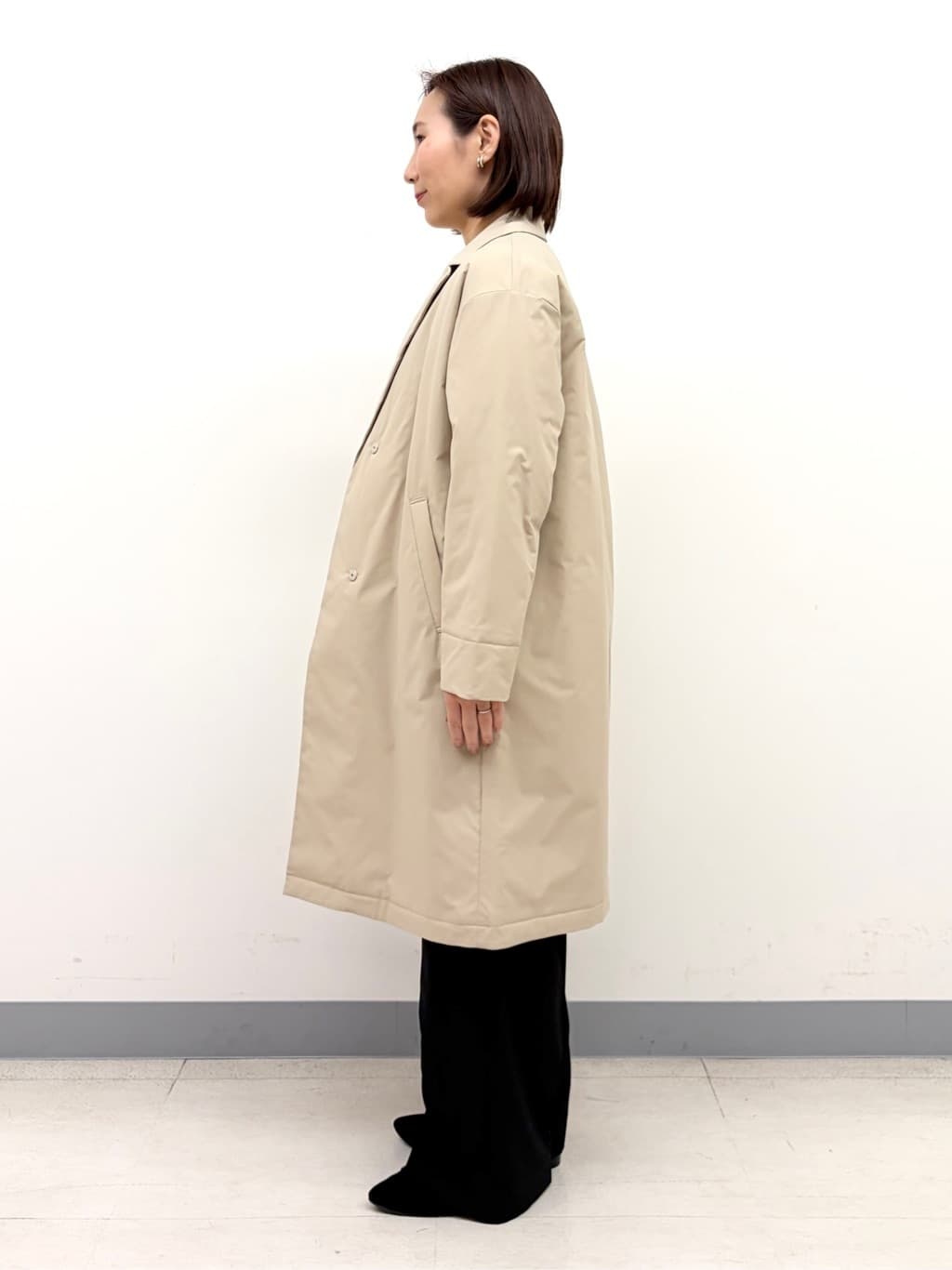 YUKARIさんの「INDIVI｜【花粉付着防止／撥水／UVケア】名品トレンチコート」を使ったコーディネート