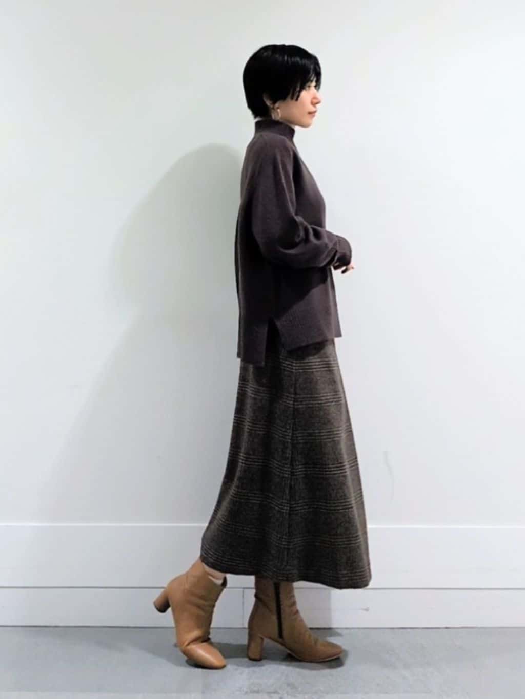 ミズタさんの「UNTITLED｜【8色展開/洗える】ウールカシミヤ ハイネックニット」を使ったコーディネート