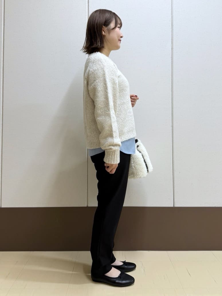 Rikoさんの「INDIVI｜【コットン】シャツ切り替えカットソー」を使ったコーディネート