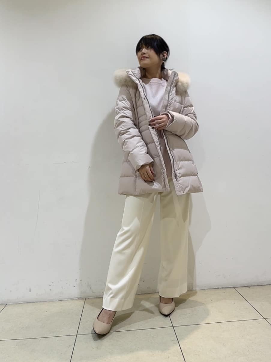 watanabeさんの「UNTITLED｜【はっ水機能/フード取り外し可】ミディダウンコート」を使ったコーディネート