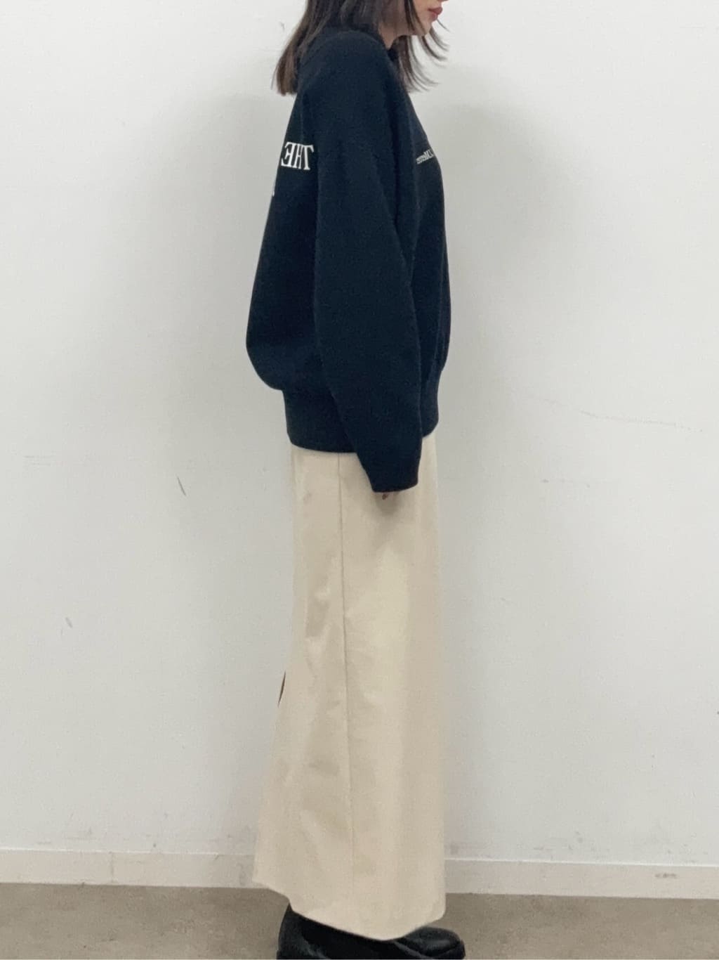 BUNさんの「DRESSTERIOR｜◆【洗える/ポケット付き】ストレッチナロースカート」を使ったコーディネート