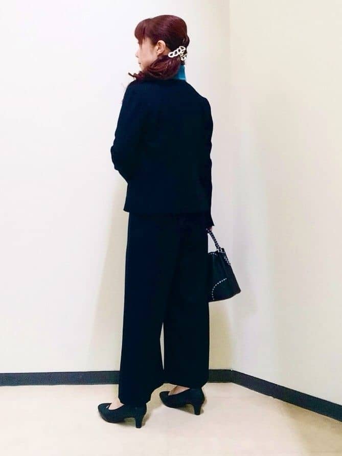 花さんの「Reflect｜【ライトアウター／通勤におすすめ◎／セットアップ可／すっきりシルエット】キレイめジャージジャケット」を使ったコーディネート