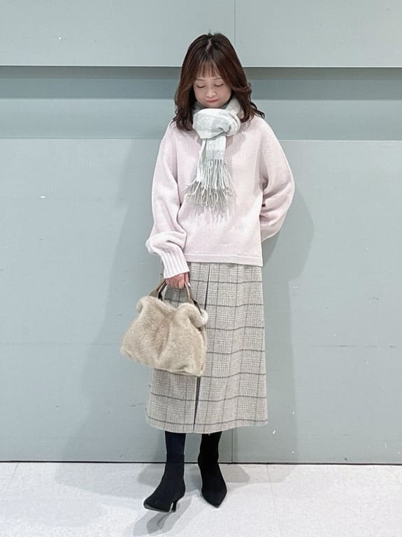 makiさんの「UNTITLED｜【洗える】スポンディッシュ ボトルネックニット」を使ったコーディネート