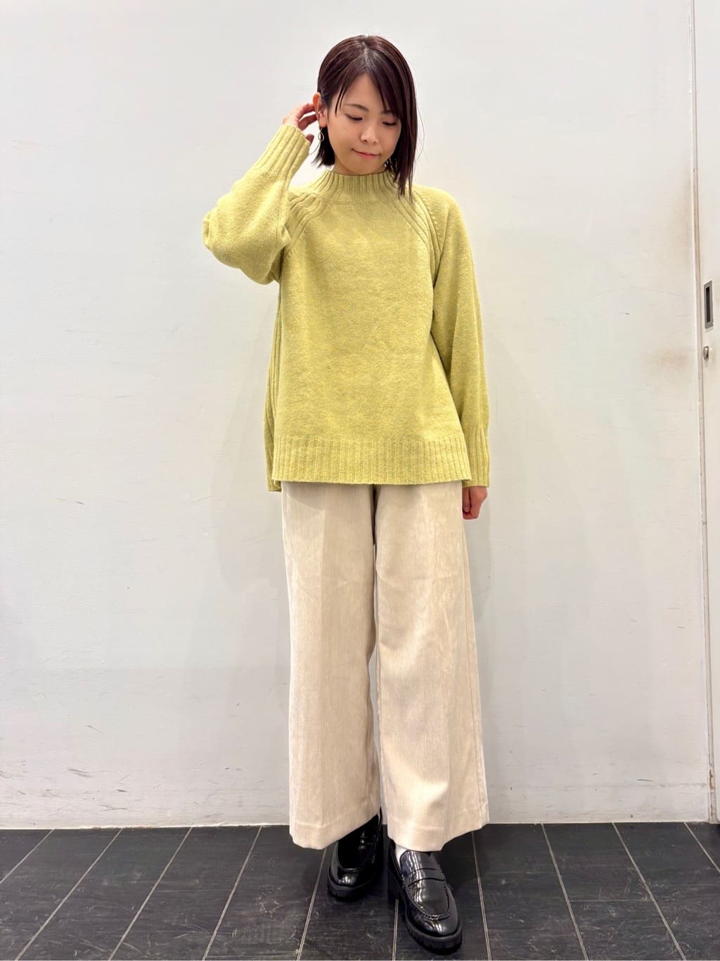 おしずさんの「THE SHOP TK｜【ぎゅっとされているような暖かさ】撥水中綿ブルゾン」を使ったコーディネート