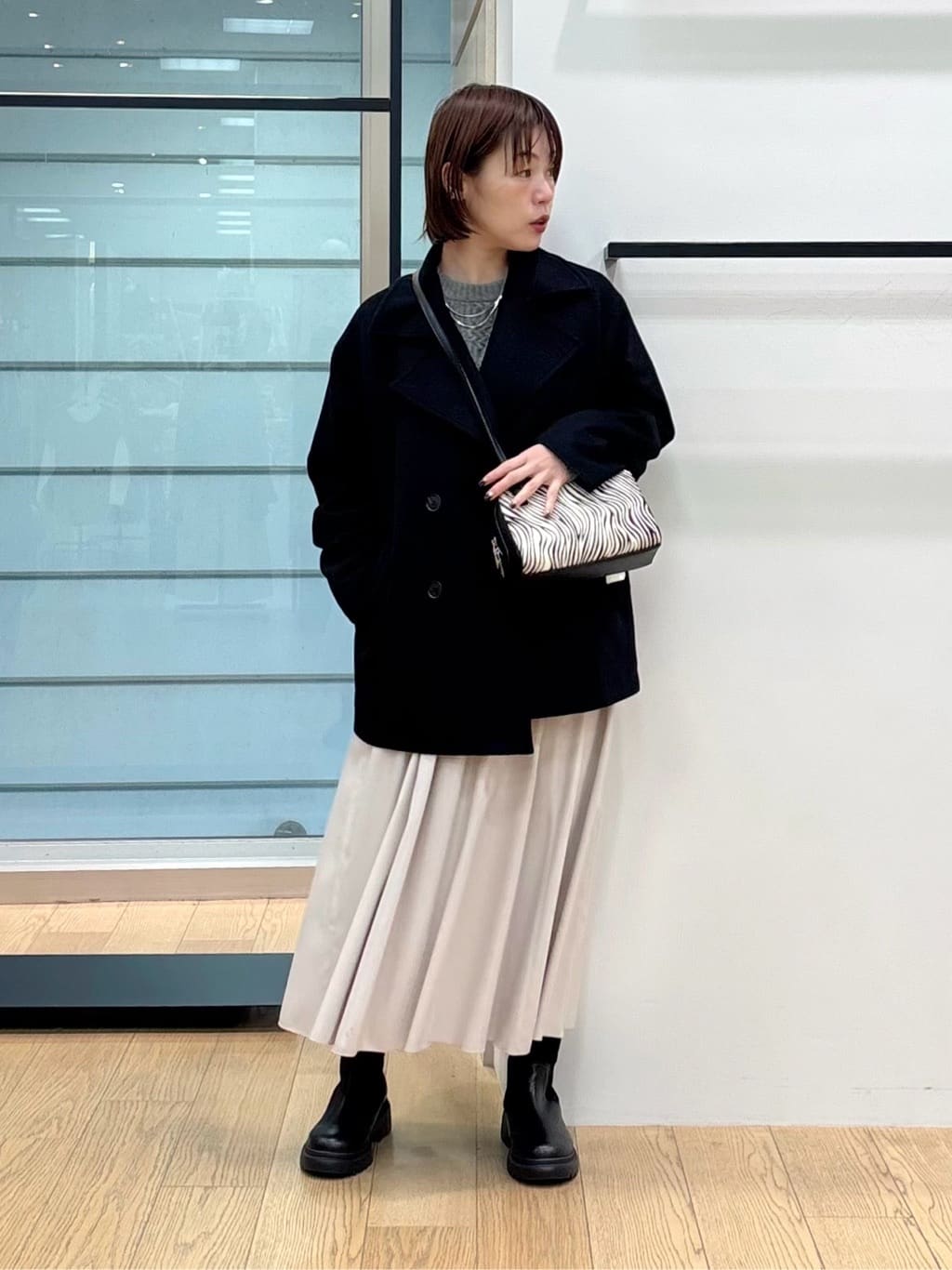 asamiさんの「INDIVI｜【洗える】ケーブルデザイン ラウンドヘムニット」を使ったコーディネート