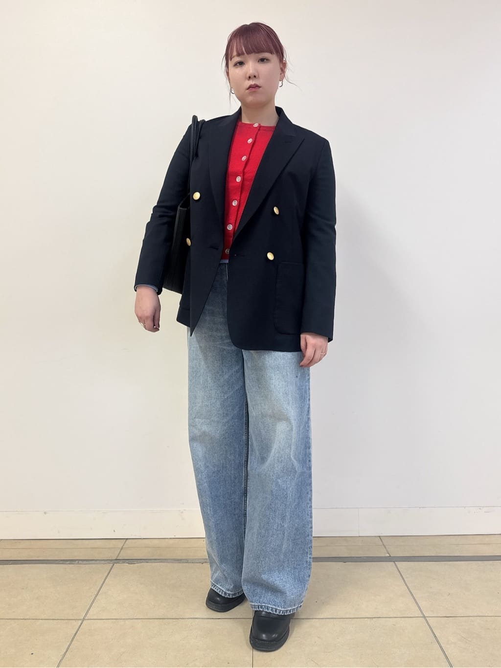 なかもとあきさんの「DRESSTERIOR｜コンフォート ダブルブレザー」を使ったコーディネート
