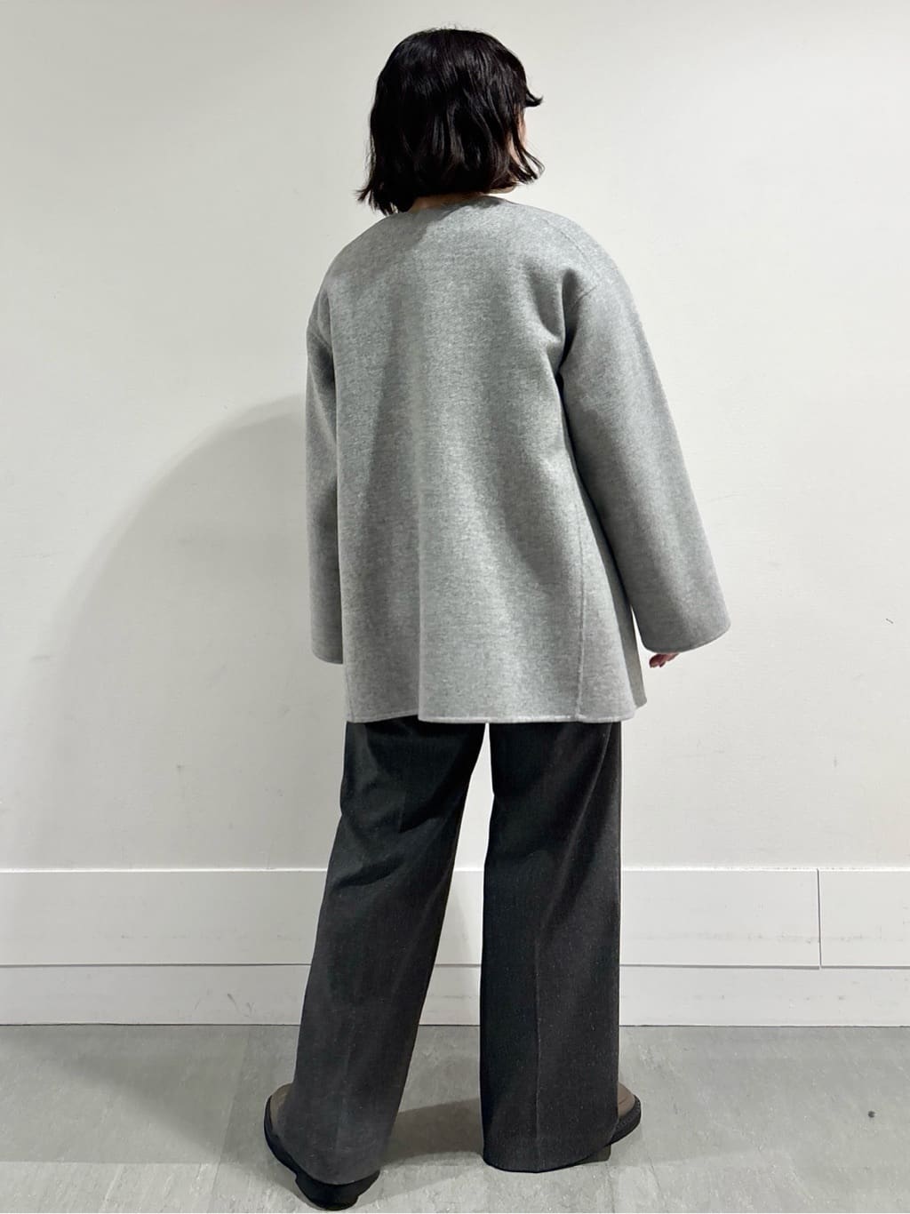 モエカさんの「UNTITLED｜【ミディ丈/軽やか】セミラグランリバー コート」を使ったコーディネート
