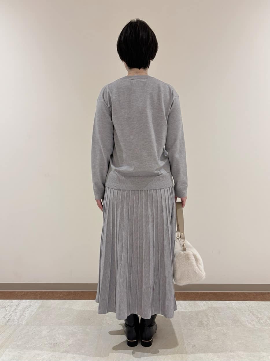 marikoさんの「grove｜【SETUP可能】冬から春まで心地よく　タック編みオーバーサイズニット」を使ったコーディネート