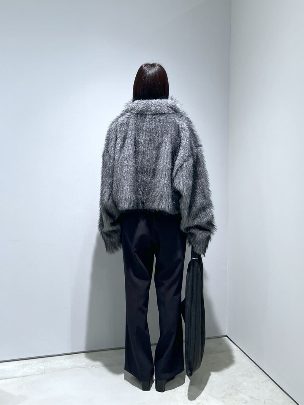 Renoさんの「INDIVI｜Timeless｜ストレートフレアパンツ」を使ったコーディネート
