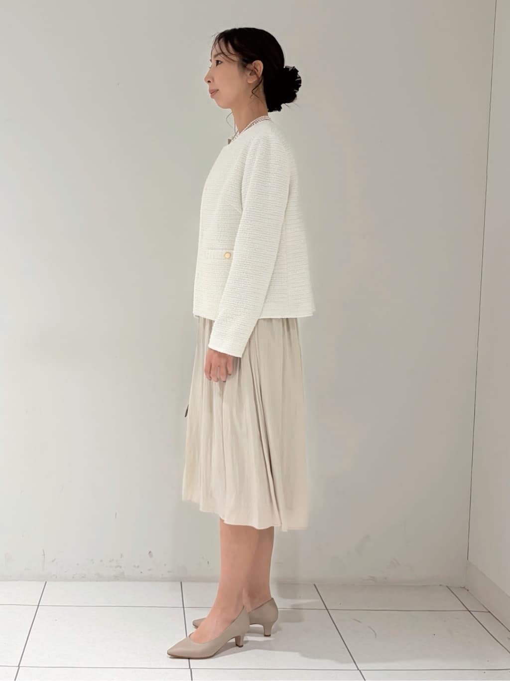 shioriさんの「INDIVI｜【洗える】ギャザーフレアワンピース」を使ったコーディネート