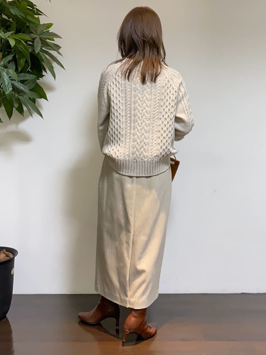 tomoさんの「UNTITLED｜【着回しが効く／オンオフアウター】ウールショートコート」を使ったコーディネート