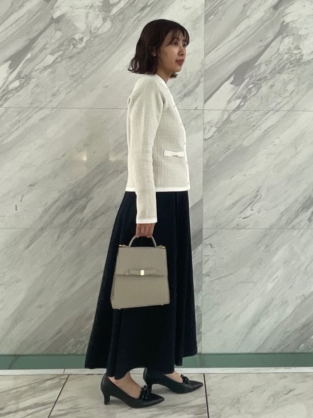 abeさんの「Couture brooch｜ダブルリボンパンプス」を使ったコーディネート