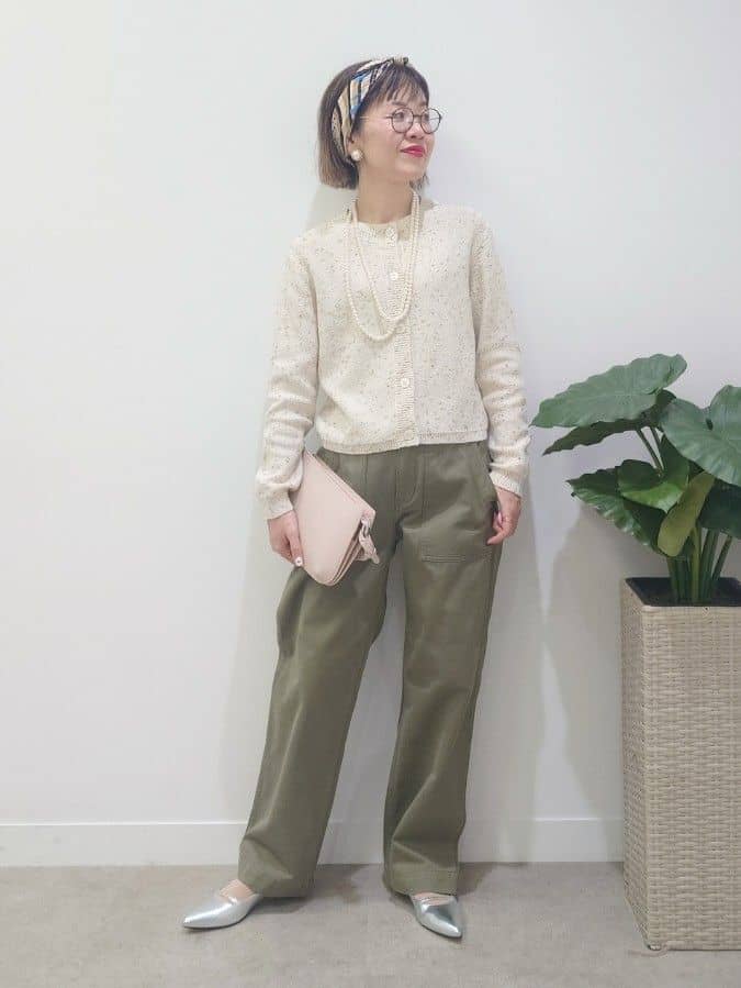 MUTSUKOさんの「UNTITLED｜【コットン100/洗える】サテンベイカーパンツ」を使ったコーディネート