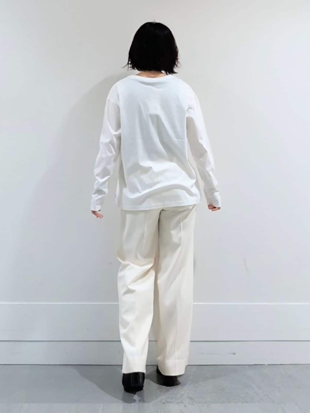 ミズタさんの「UNTITLED｜【ゆったり】アルパカ混シャギー カーディガン」を使ったコーディネート