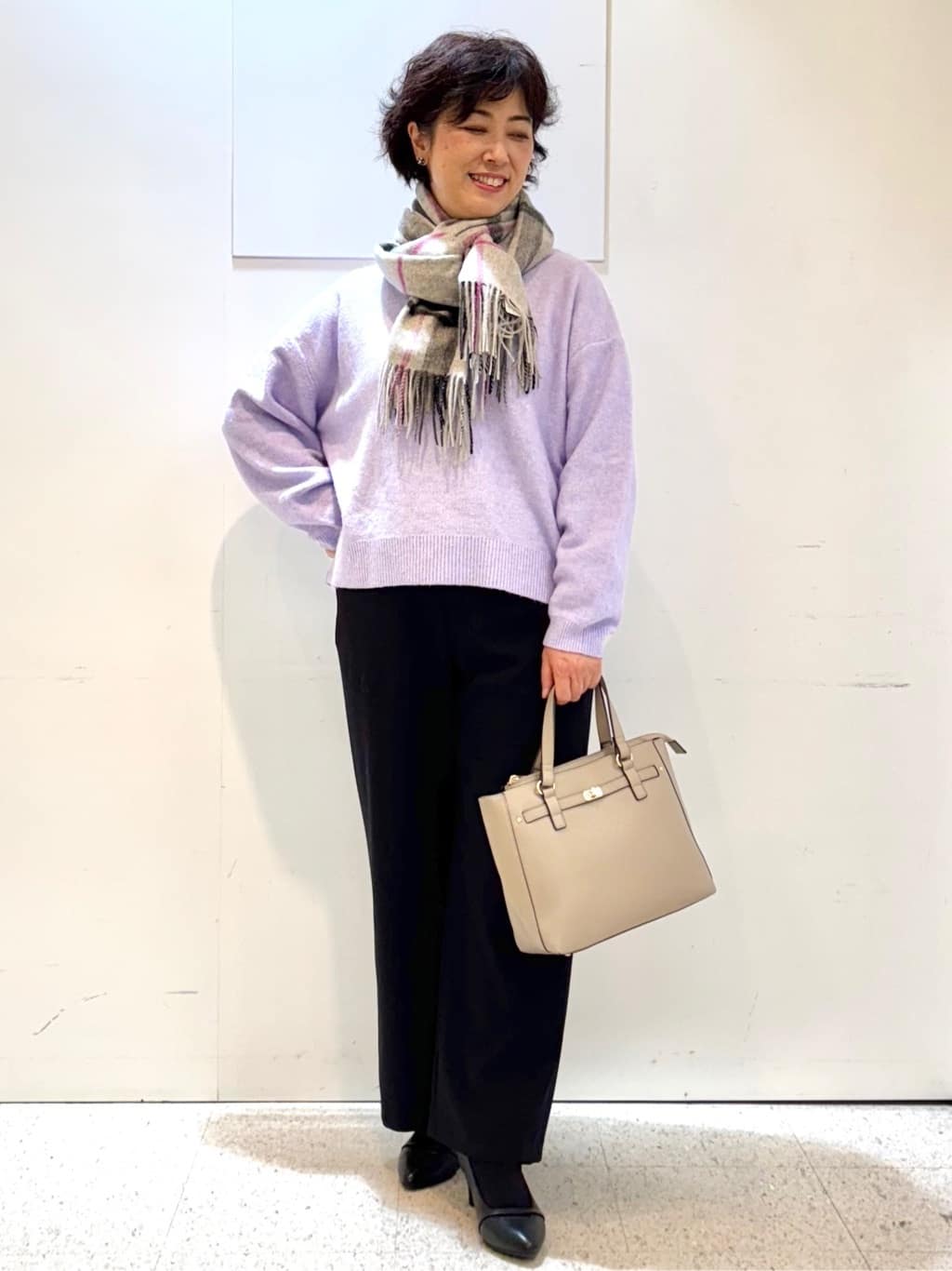 ヤスコさんの「Reflect｜【ウエスト総ゴム／セットアップ可】フルレングスストレートパンツ」を使ったコーディネート