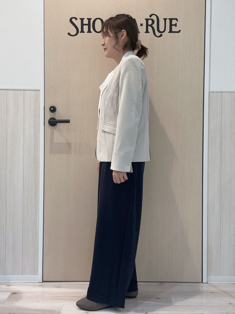 funafunaさんの「SHOO･LA･RUE｜【洗濯機可/セットアップ可/S-3L】きちんと楽に。カットジョーゼットノーカラージャケット」を使ったコーディネート