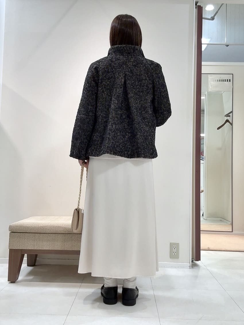 YUIさんの「UNTITLED｜【エレガント／ミディアウター】ミックスヘリンボンコート」を使ったコーディネート