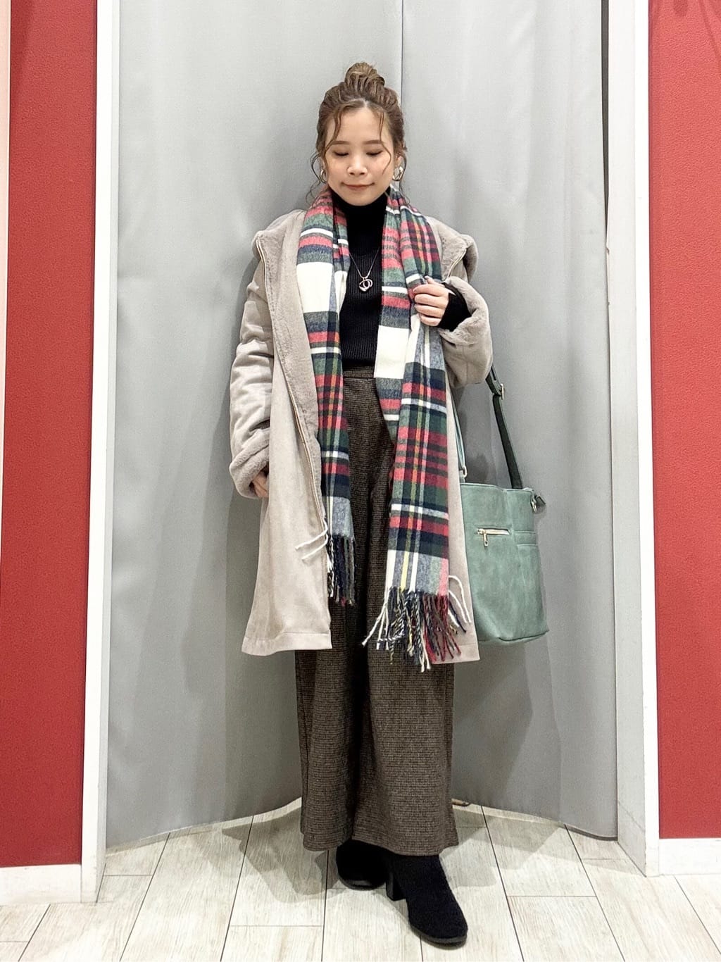 shioさんの「SHOO･LA･RUE｜起毛ニットブーツ」を使ったコーディネート