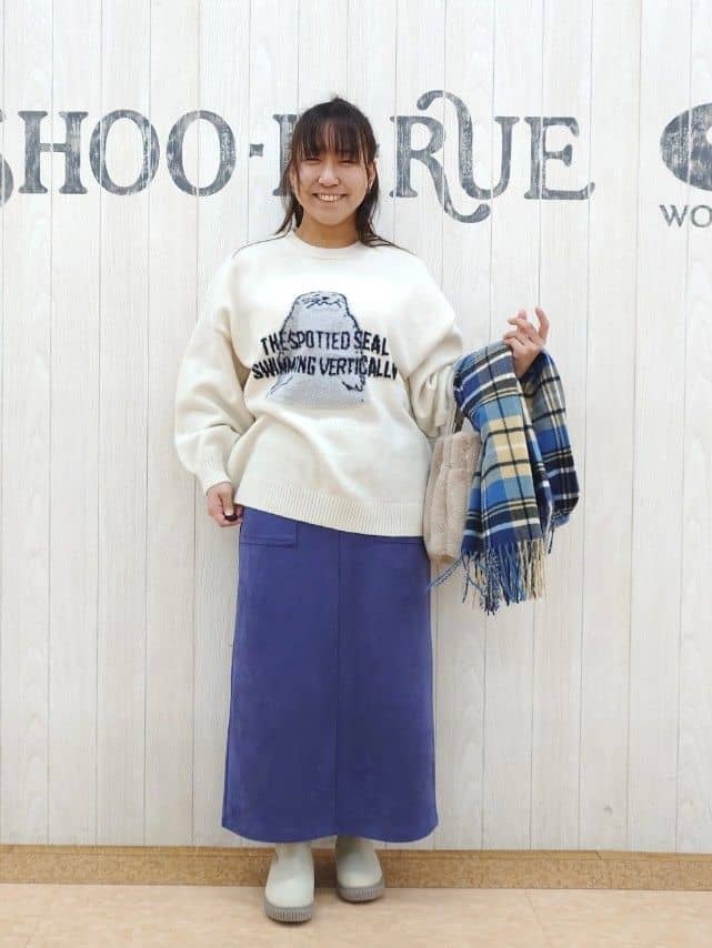とろろさんの「SHOO･LA･RUE｜【旭山動物園応援商品】ゆるアニマル ふわふわジャカードニット」を使ったコーディネート