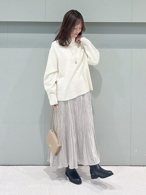 makiさんの「UNTITLED｜【8色展開/洗える】ウールカシミヤ ハイネックニット」を使ったコーディネート
