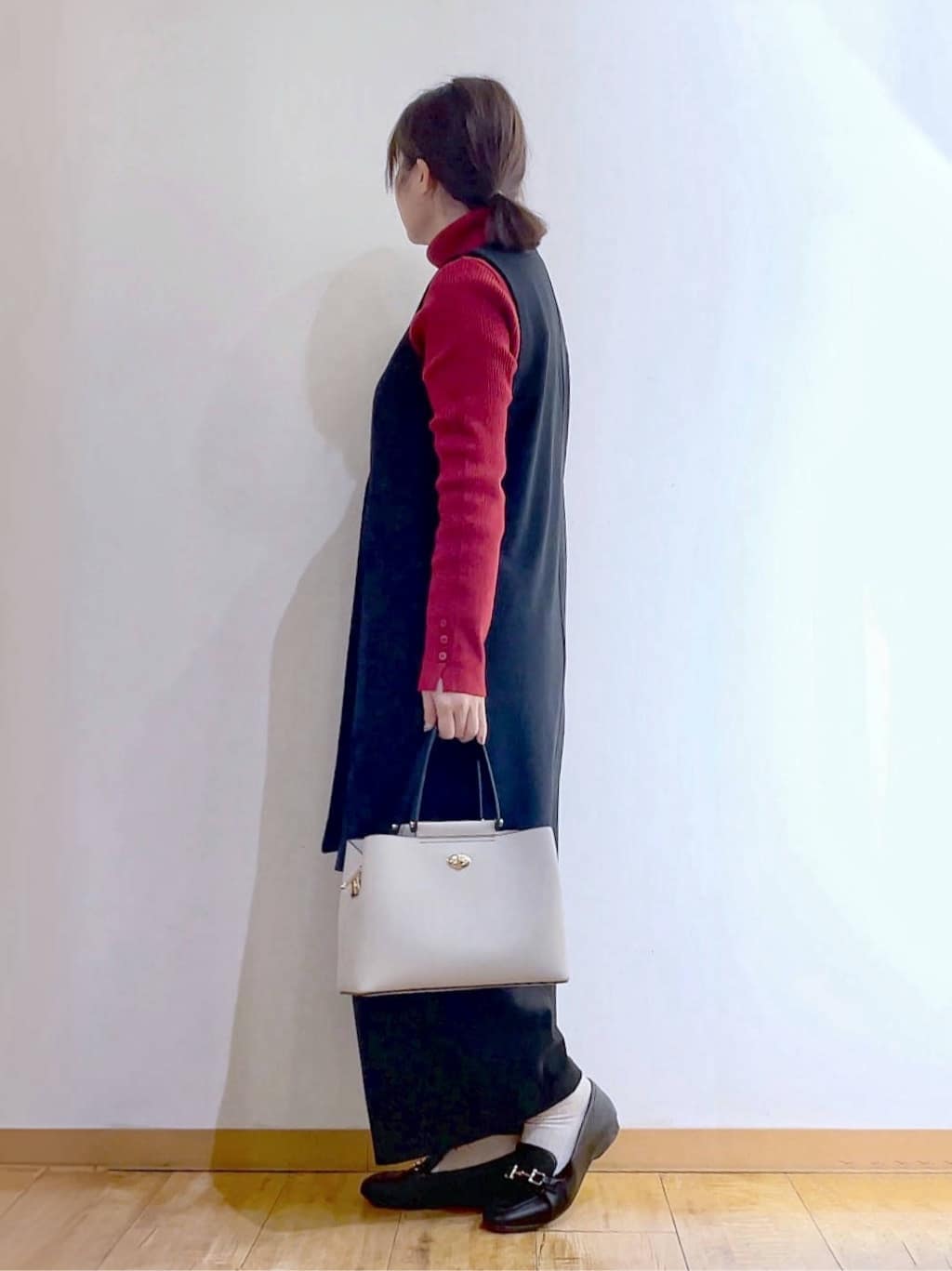 かのさんの「SHOO･LA･RUE｜【着丈選べる/きっと虜になる】あったかもちもち ワイドパンツ」を使ったコーディネート