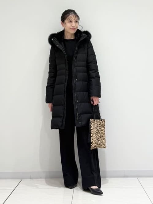 kayoさんの「INDIVI｜【名品／撥水／抗菌防臭】ロング丈リサイクルダウンコート」を使ったコーディネート