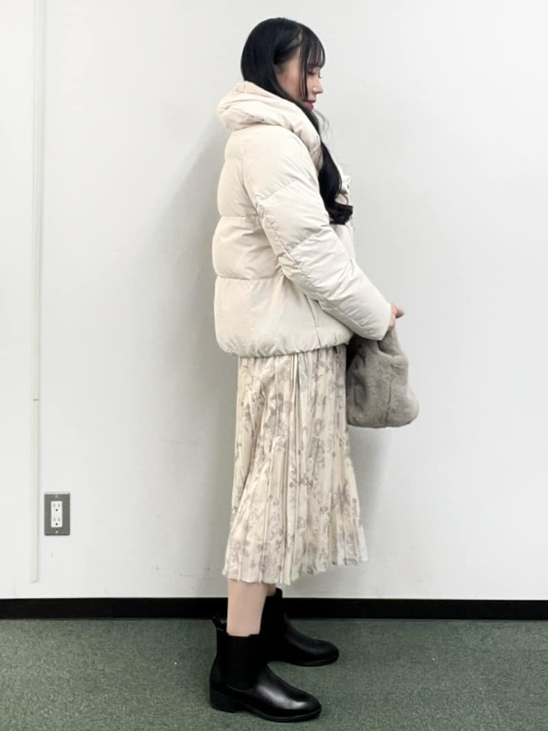 Hitomiさんの「index｜KAWADAダウンショートコート【撥水／洗濯機OK／静電気防止裏地】《XS～LL》」を使ったコーディネート