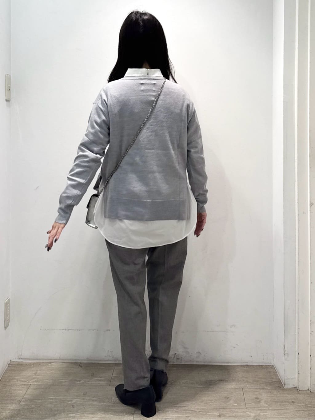 yuicciさんの「OPAQUE.CLIP｜ボートネックニット／エクストラファインメリノウール【THEシリーズ／洗濯機OK】」を使ったコーディネート