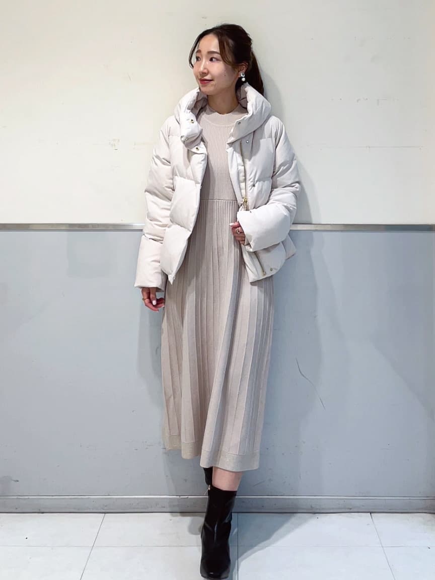 ミーさんの「index｜ラメフェザープルオーバーセット ニットワンピース【洗濯機OK】《XS～LL》」を使ったコーディネート