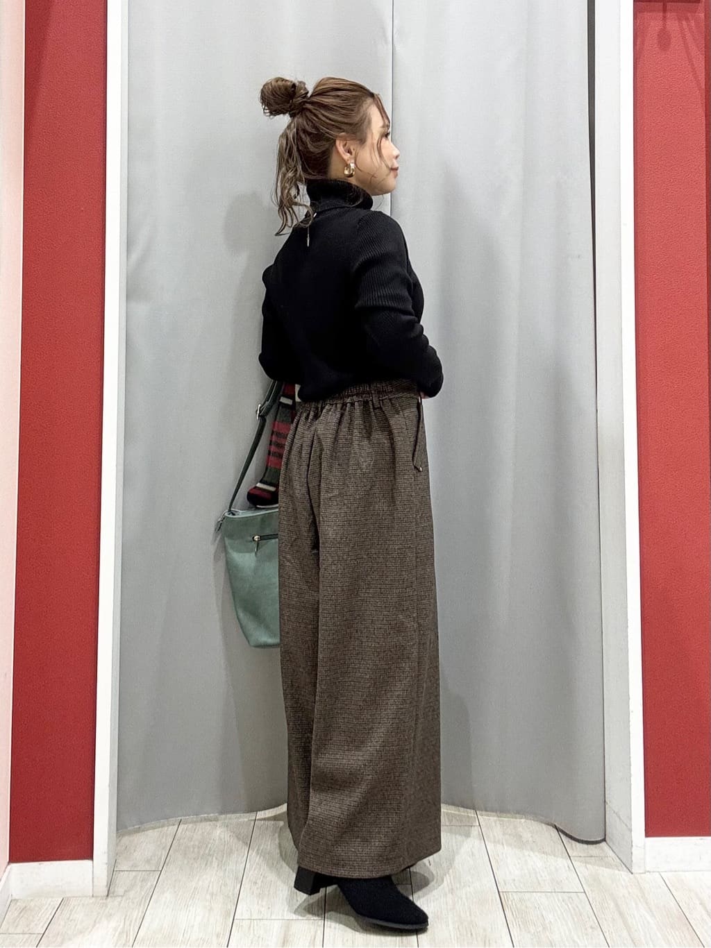 shioさんの「SHOO･LA･RUE｜起毛ニットブーツ」を使ったコーディネート
