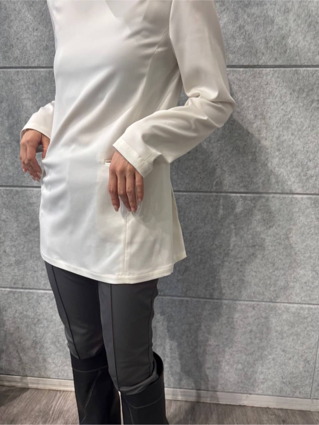 designer yukaさんの「CODE A｜zip leggings pants(Fleece)」を使ったコーディネート