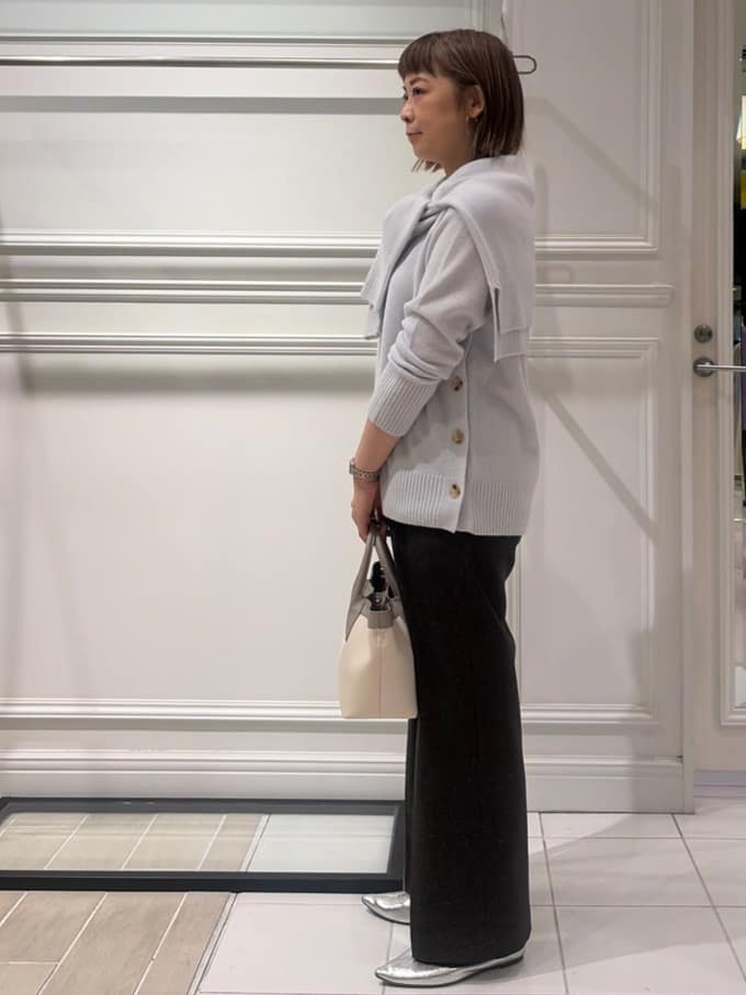AKKOさんの「UNTITLED｜【8色展開/洗える】ウールカシミヤ ハイネックニット」を使ったコーディネート
