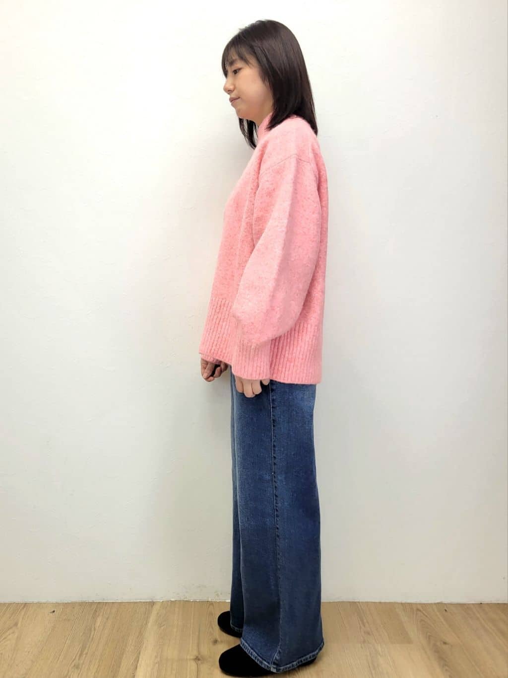 LISAさんの「OPAQUE.CLIP｜カシミヤブレンドウールミドルピーコート」を使ったコーディネート