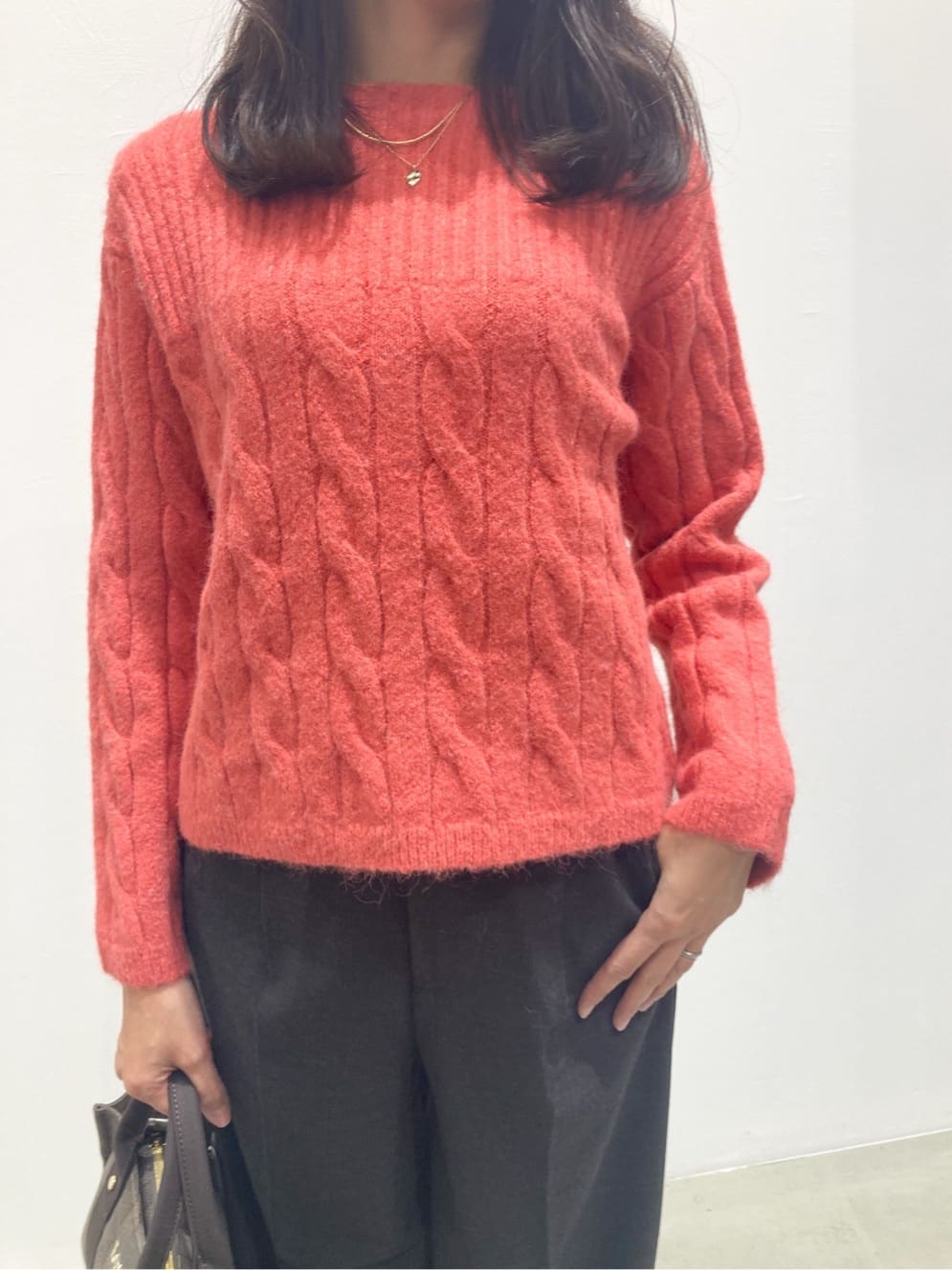 yagiさんの「grove｜【あったか裏起毛】かっこよさも穿き心地も叶える、優秀スラックスパンツ」を使ったコーディネート