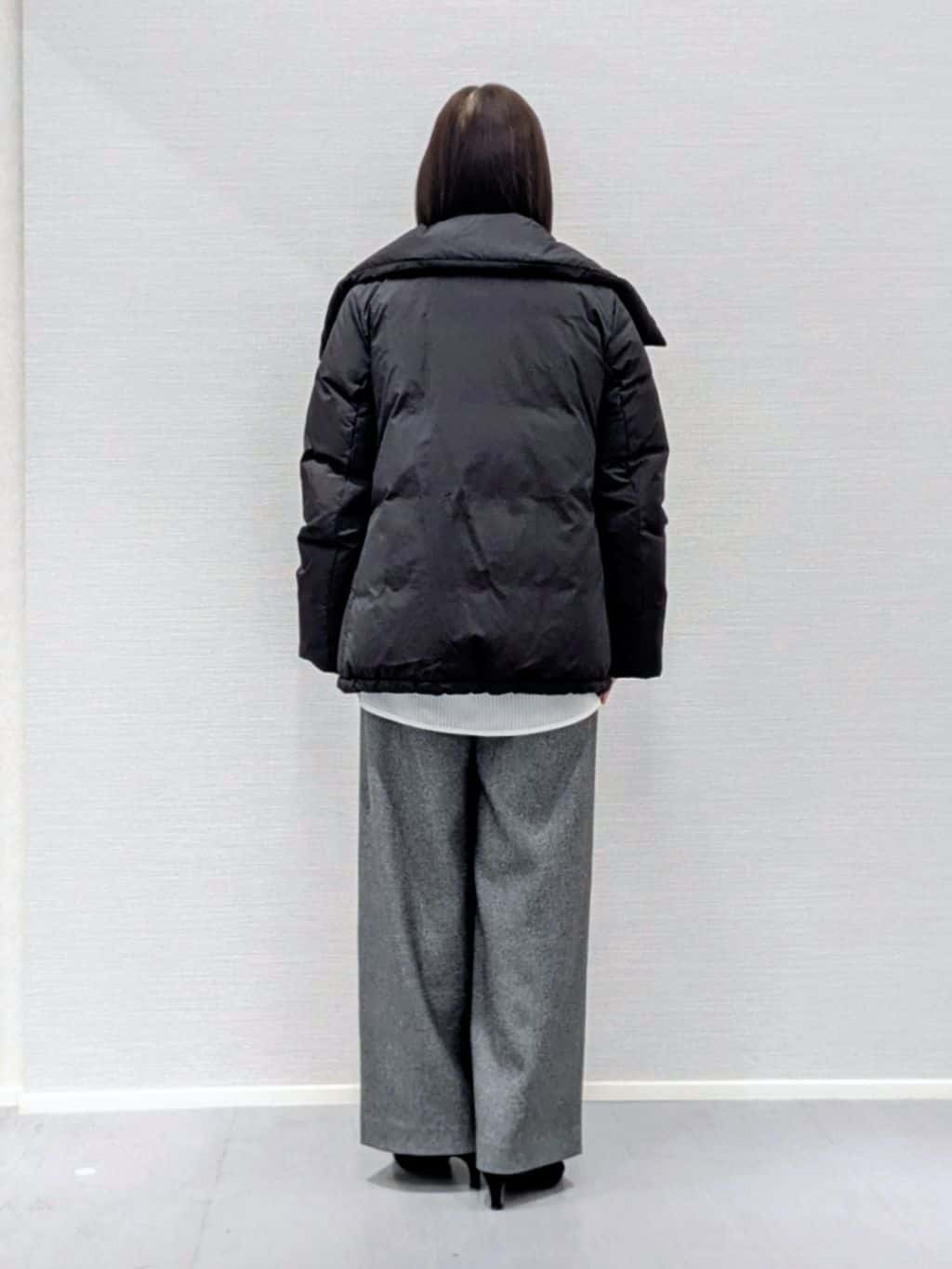 makkyさんの「UNTITLED｜【撥水／洗える／デザイン衿】ステッチレス ショートダウンコート」を使ったコーディネート