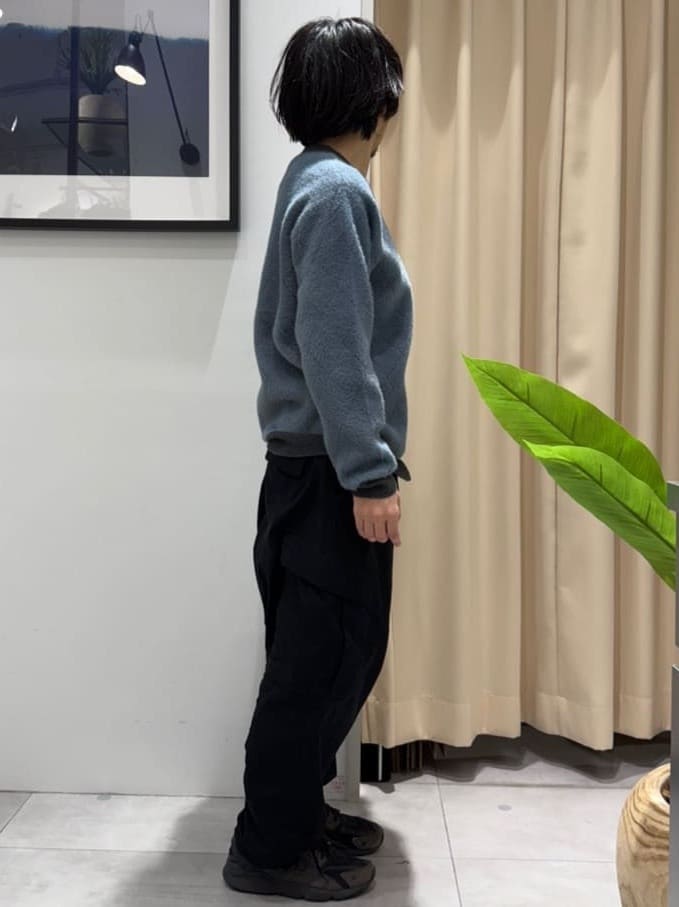 はさんの「THE SHOP TK｜【ふんわり心地いい肌触り】　ダイヤ柄シャギーニット」を使ったコーディネート