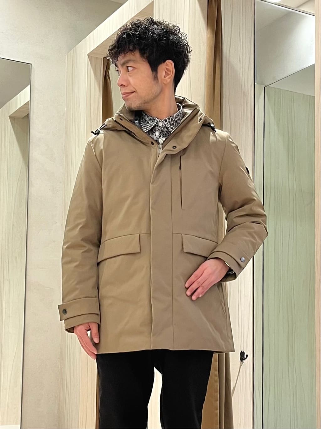 URAさんの「TAKEO KIKUCHI｜【None Of Stress】ストレッチ ダウンブルゾン」を使ったコーディネート