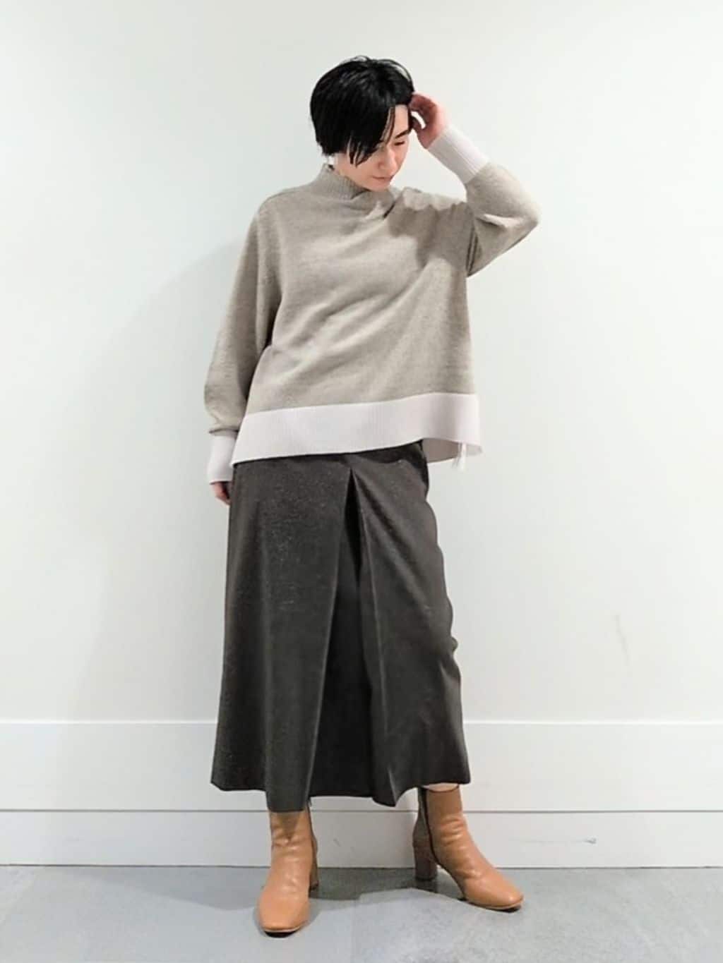 ミズタさんの「UNTITLED｜【8色展開/洗える】ウールカシミヤ ハイネックニット」を使ったコーディネート