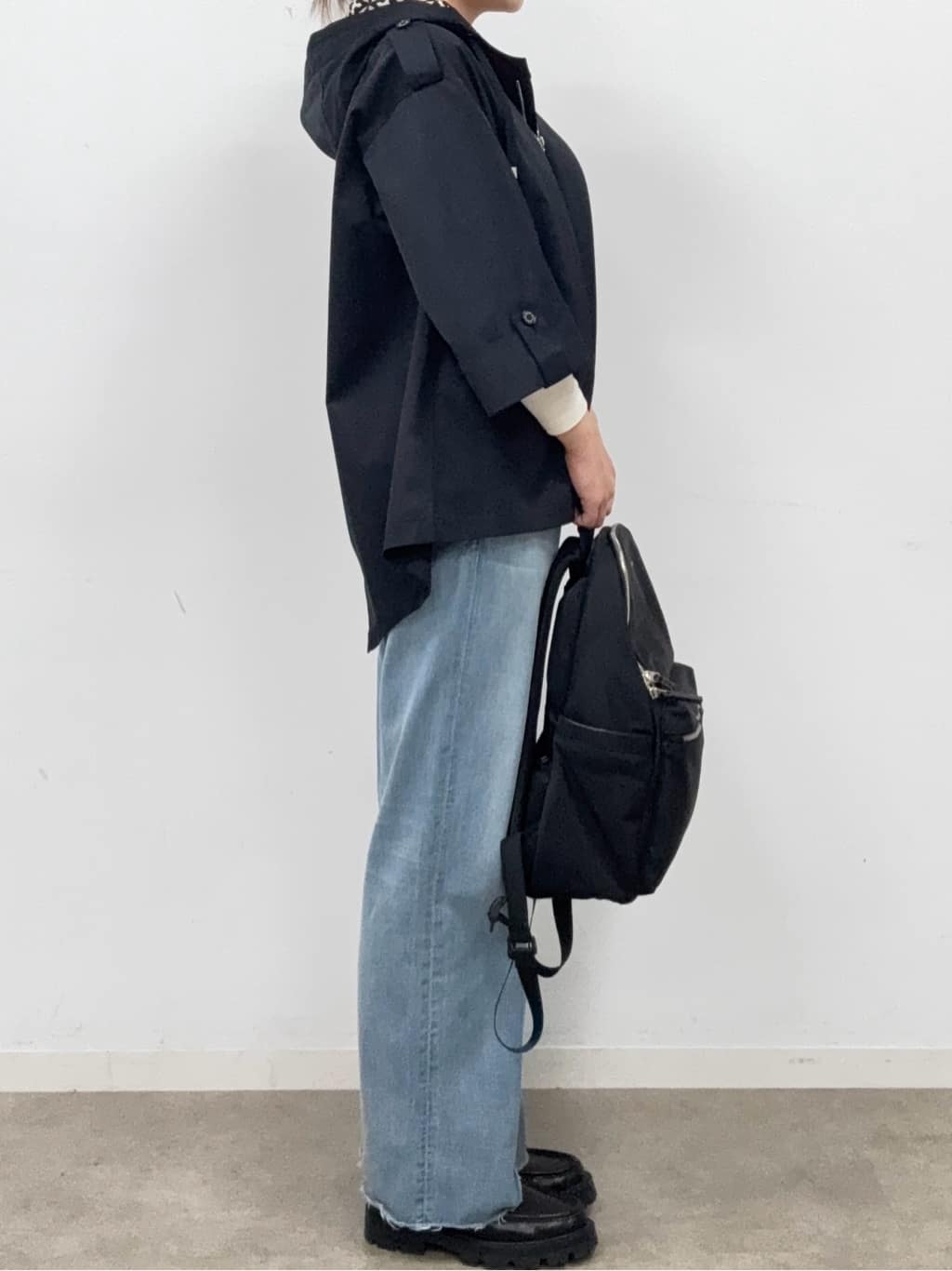 BUNさんの「DRESSTERIOR｜【再入荷/荷重軽減】サスペンションマルチポケットリュック」を使ったコーディネート