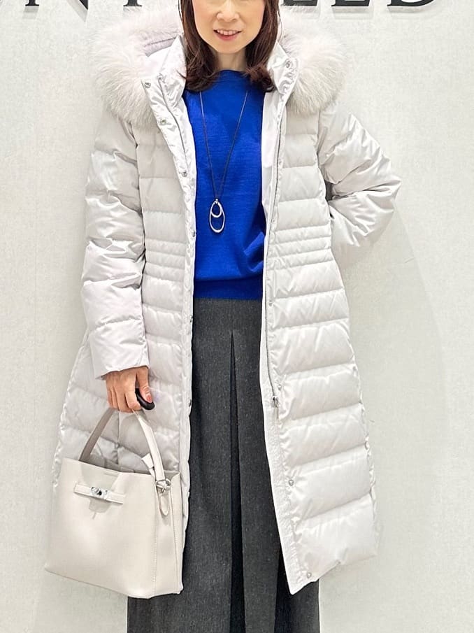 Miwaさんの「UNTITLED｜【アンサンブル可/洗える】シルクウールカシミヤ ドルマンスリーブニット」を使ったコーディネート