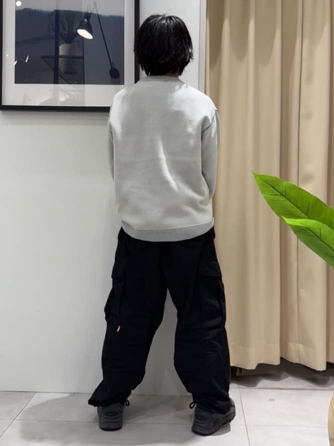 はさんの「THE SHOP TK｜【大人の上品カジュアルを叶える】ハグするニット 洗濯機OK／6色展開」を使ったコーディネート