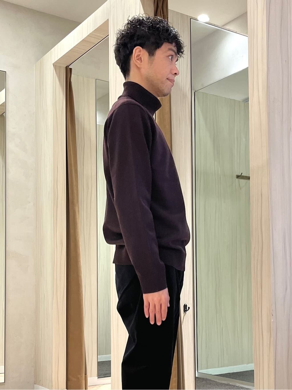 URAさんの「TAKEO KIKUCHI｜【Sサイズ～】ストレッチコーデュロイ ジャケット」を使ったコーディネート