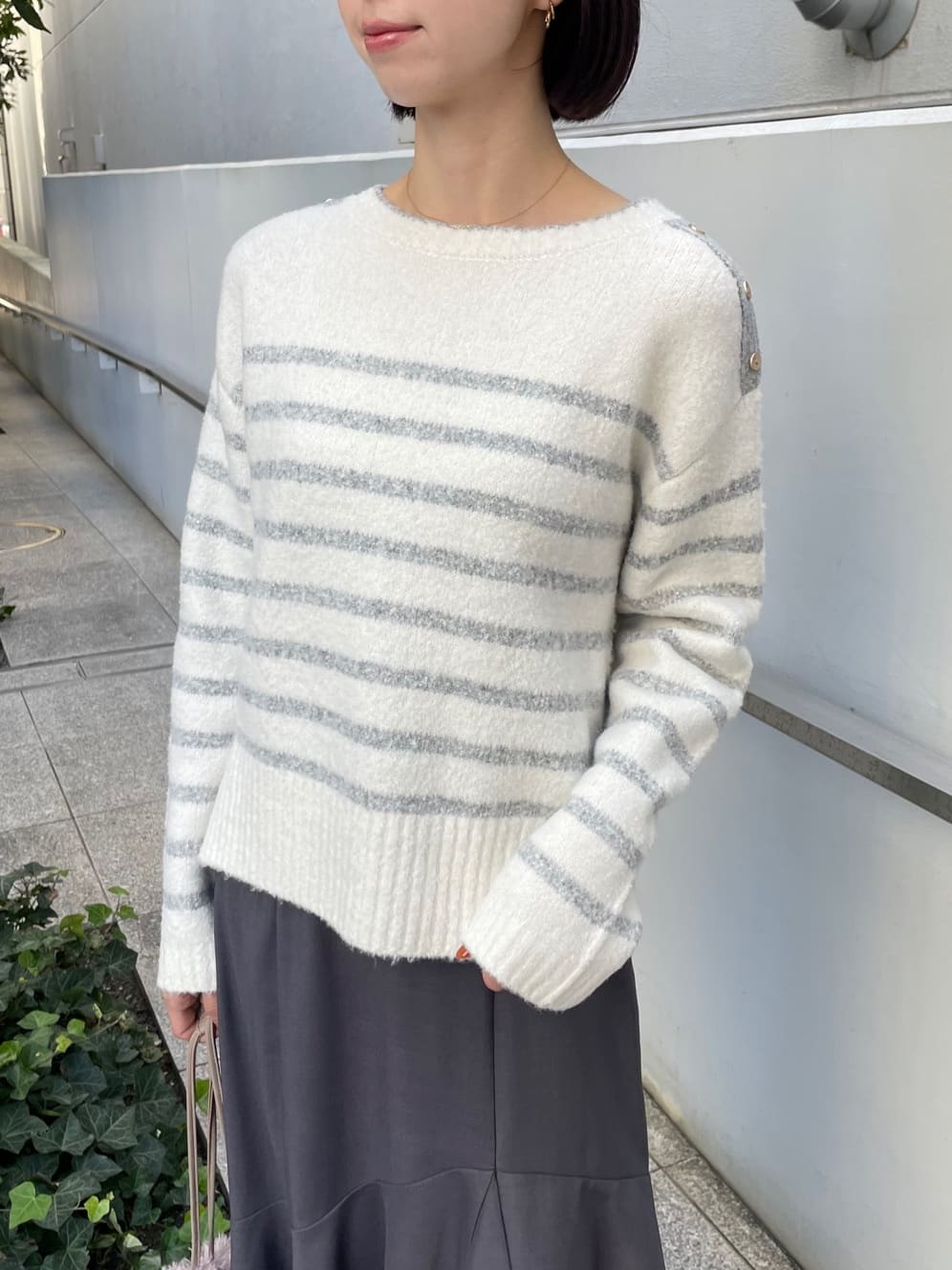 NATSUMIさんの「grove｜ボーダーブークレーニット」を使ったコーディネート