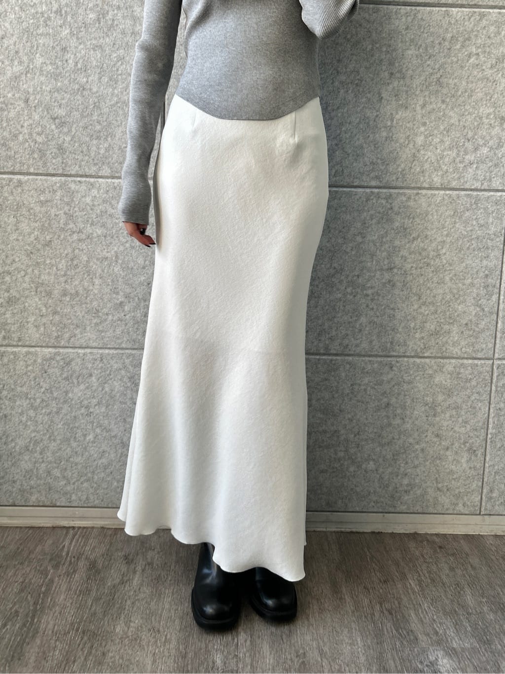 harunaさんの「CODE A｜square fit knit」を使ったコーディネート