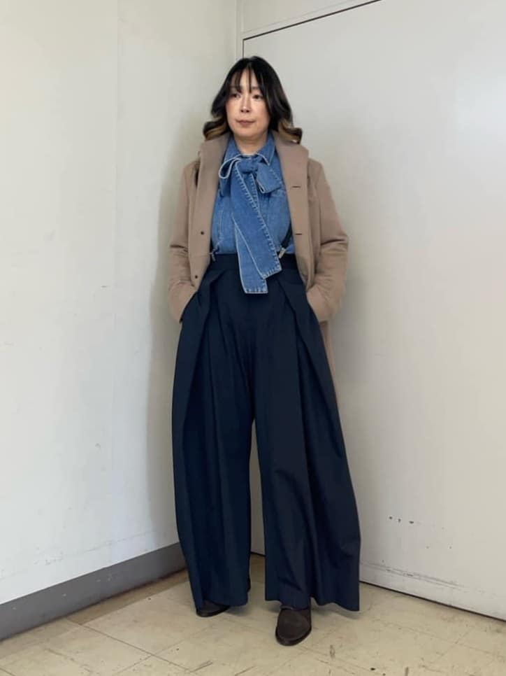 iwさんの「TAKEO KIKUCHI｜【ウールカシミヤブレンド】ビーバー調 スタンドカラー コート」を使ったコーディネート