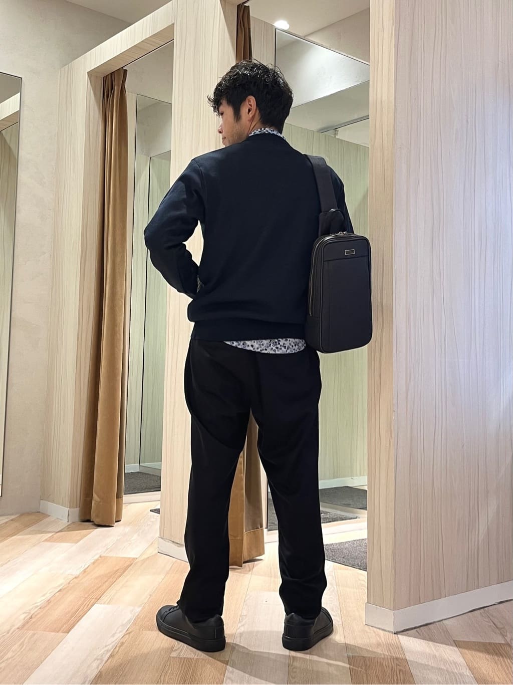 URAさんの「TAKEO KIKUCHI｜ストライプ小花 長袖シャツ」を使ったコーディネート